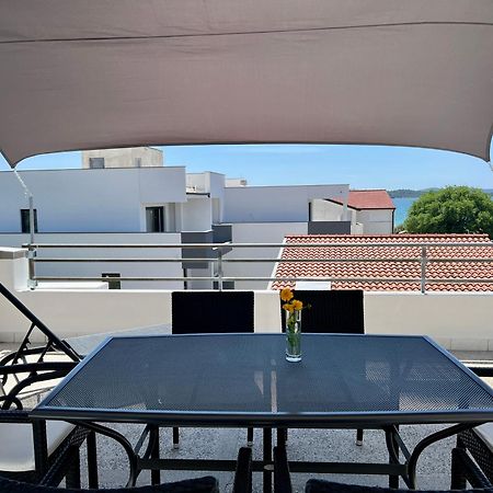 Apartments Dalmatino Vodice Exterior photo
